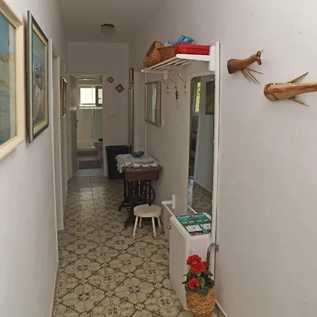 Veronika * Veliki Drvenik