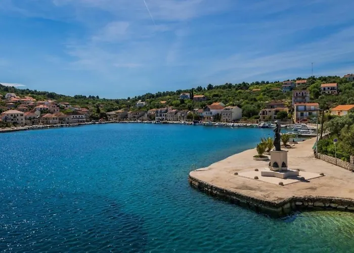 Veronika Feriehus Veliki Drvenik