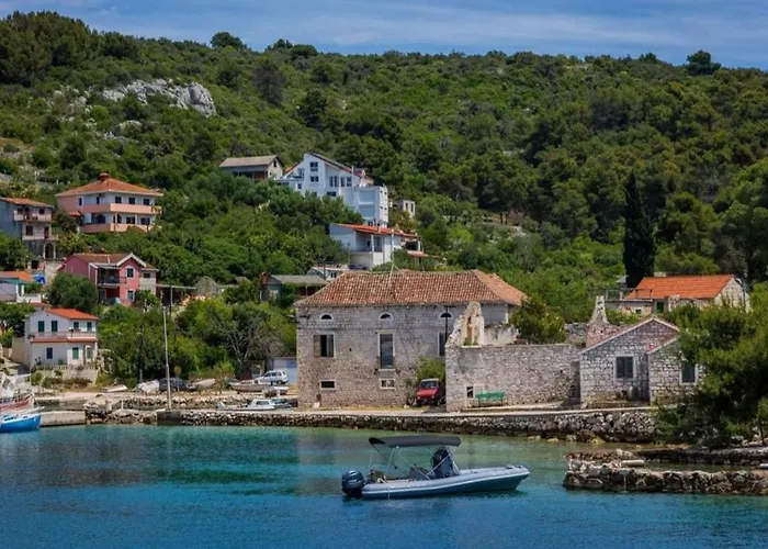 Veronika Tatil Evi *